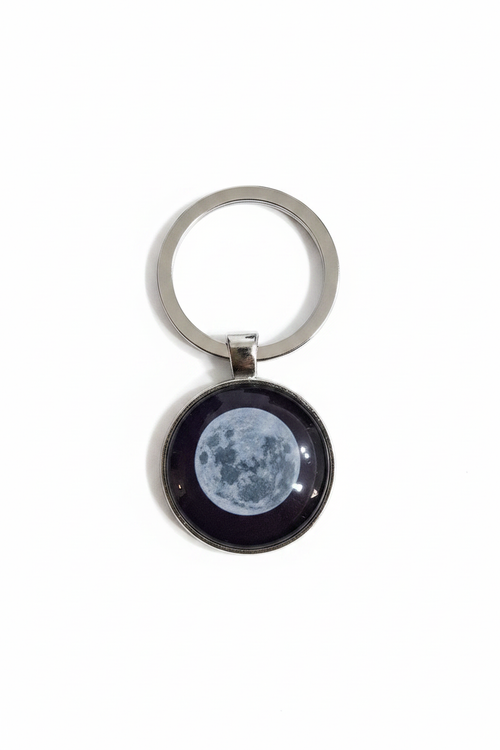 Full moon keychain no glare