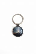 Starry mountain keychain no glare